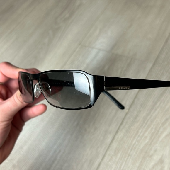 PRADA SUNGLASSES - Picture 2 of 7